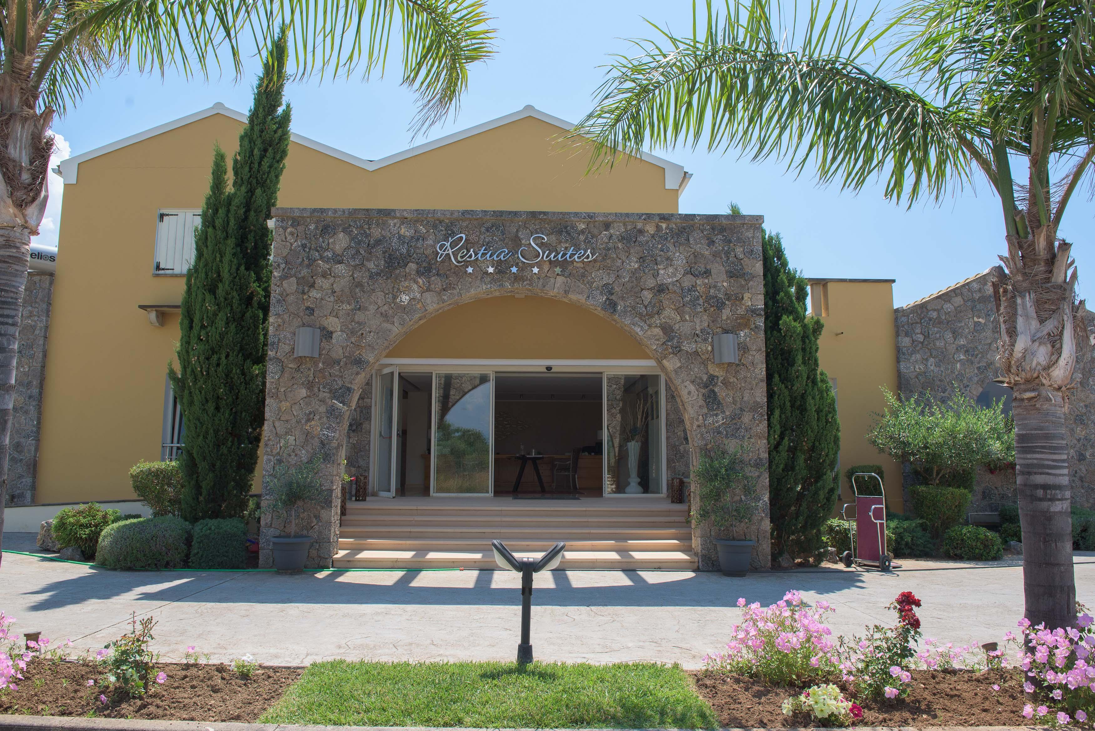 Restia Suites Exclusive Resort (Adults Only) Acharavi  Exterior foto